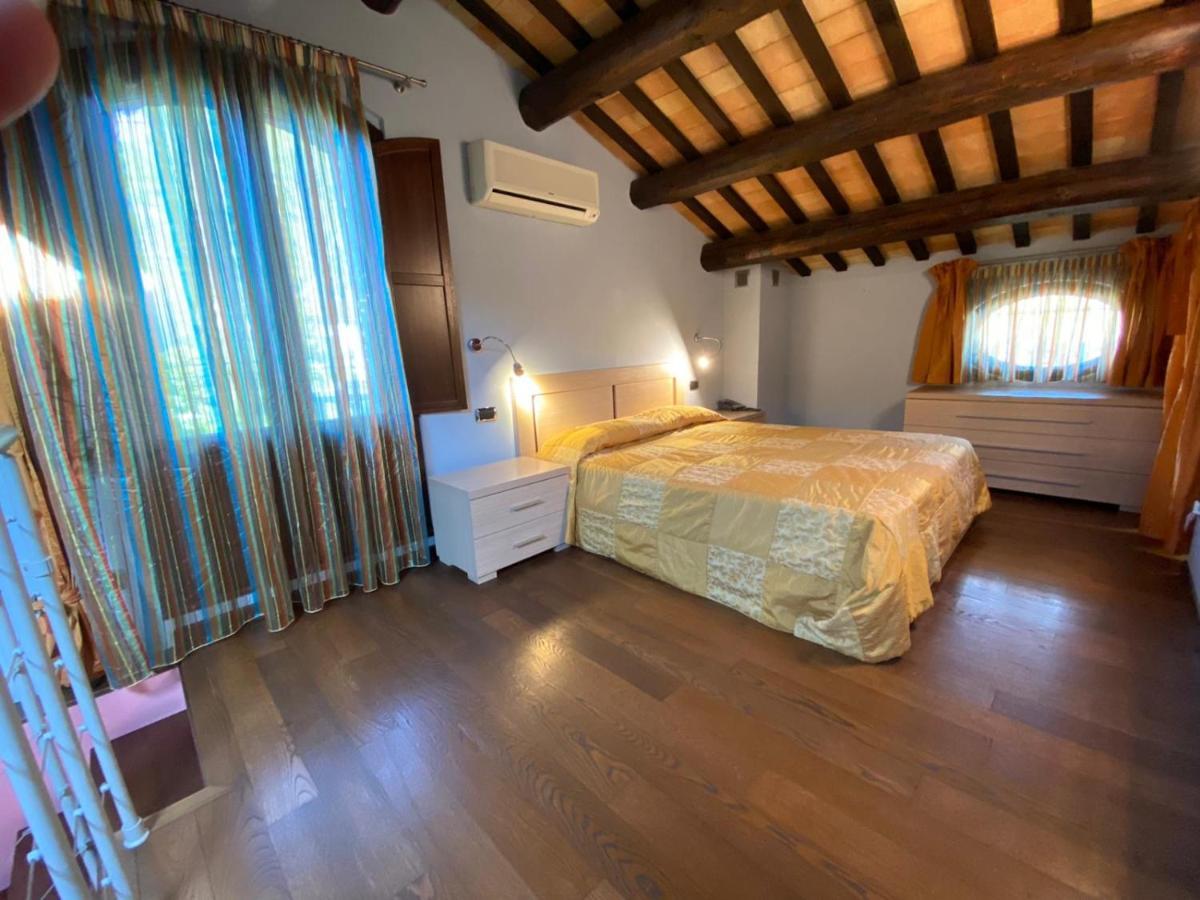 Agriturismo Il Casale Morrovalle Buitenkant foto