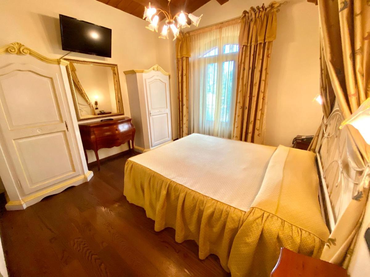 Agriturismo Il Casale Morrovalle Buitenkant foto
