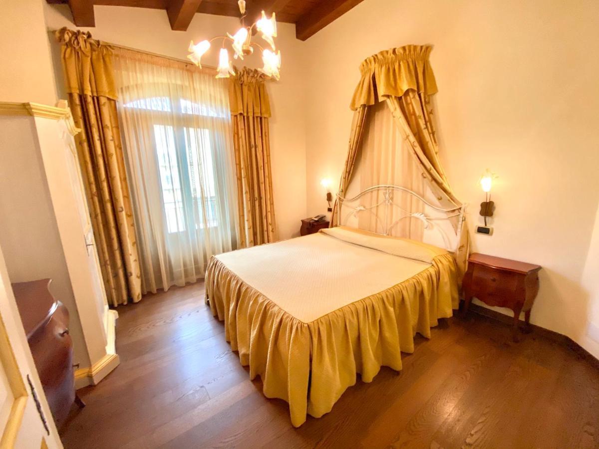 Agriturismo Il Casale Morrovalle Buitenkant foto