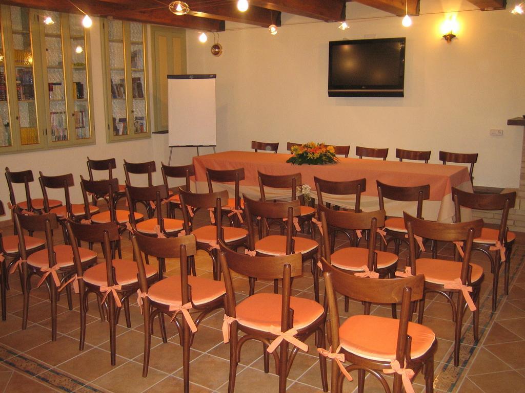 Agriturismo Il Casale Morrovalle Buitenkant foto