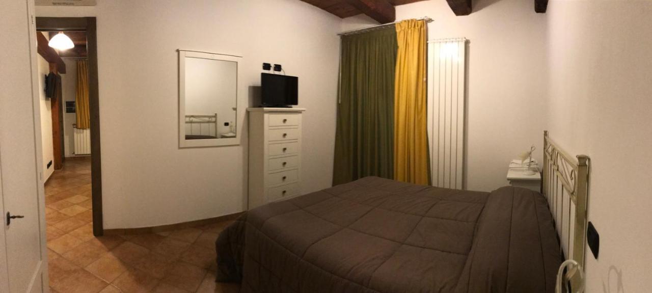 Agriturismo Il Casale Morrovalle Buitenkant foto
